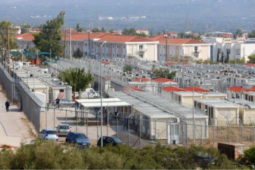 Επιχείρησε να περάσει ναρκωτικά κρυμμένα στη ραφή του παντελονιού του