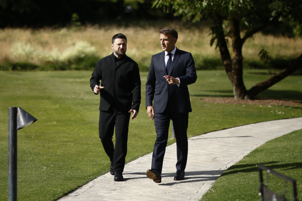 G7-Εβιάν: Ο Βολοντίμιρ Ζελένσκι στην σύνοδο κορυφής της Ομάδας των 7