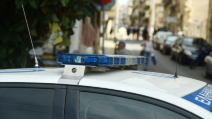Ξυλοκόπησε με ρόπαλο αλλοδαπό- Τον θεώρησε ύποπτο για διάρρηξη στο σπίτι του