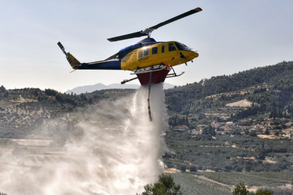 Πυρκαγιά στο Ακραίφνιο Βοιωτίας