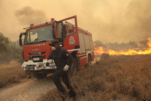 Άνδρος: Νέο 112 για εκκένωση στον Κόλυμπο
