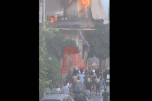 Βίντεο- ντοκουμέντο: Η βουτιά στο κενό για να σωθεί