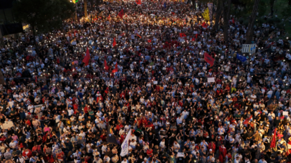 «Τσουνάμι» για Ράμα – Νέες διαδηλώσεις για την αμερικανική επένδυση