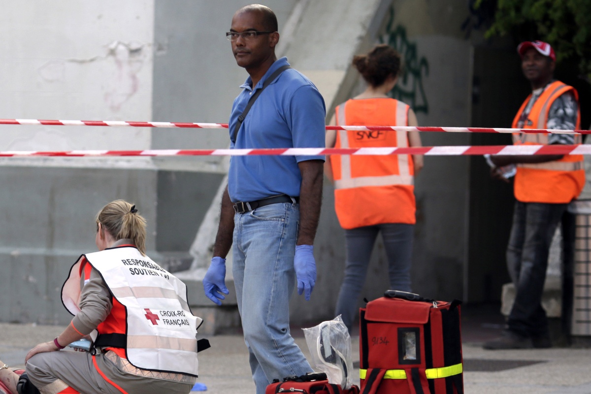 Γαλλία: Οδηγός νταλίκας κοιμήθηκε στο τιμόνι – δεκάδες τραυματίες