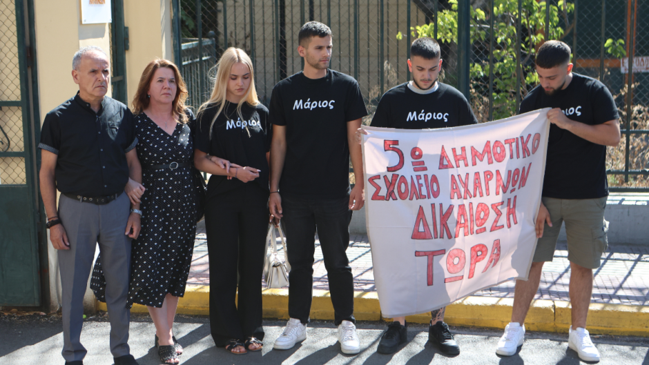 Ισόβια για τον θάνατο του Μάριου – Ένταση από ρομά έξω από το δικαστήριο