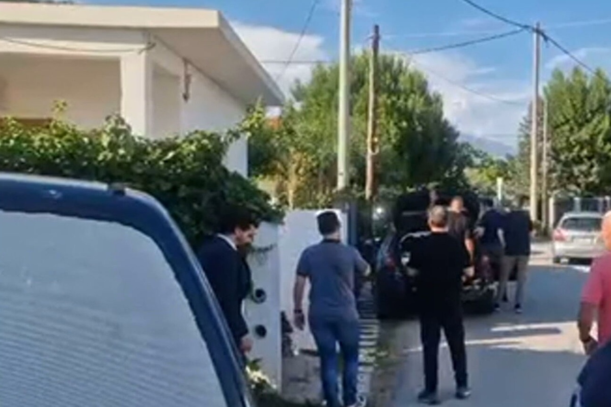 «Ομερτά» για το διπλό φονικό