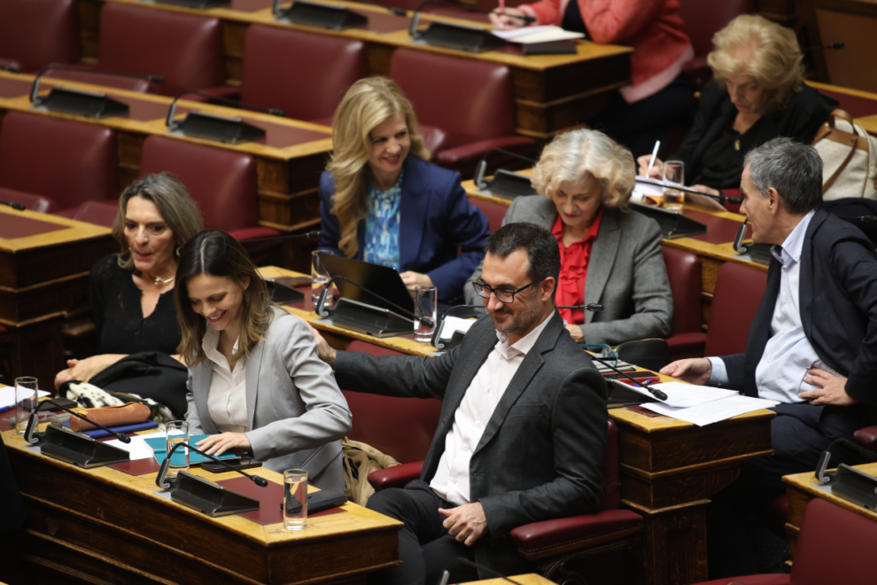 Την παραίτηση τους υπέβαλαν 150 στελέχη της Νέας Αριστεράς μεταξύ των οποίων 7 βουλευτές