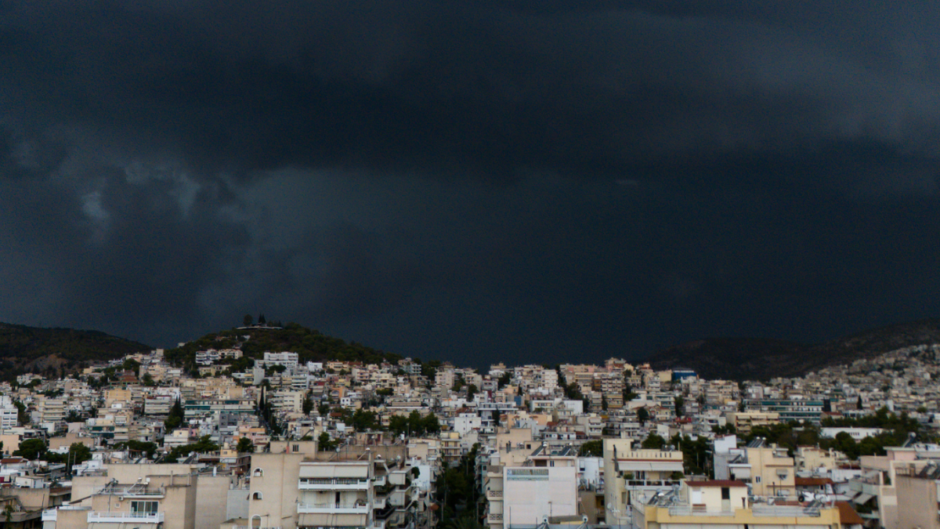 Από ήλιο… σε καταιγίδες- Aλλάζει ξανά ο καιρός