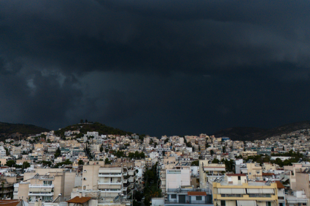 Από ήλιο… σε καταιγίδες- Aλλάζει ξανά ο καιρός