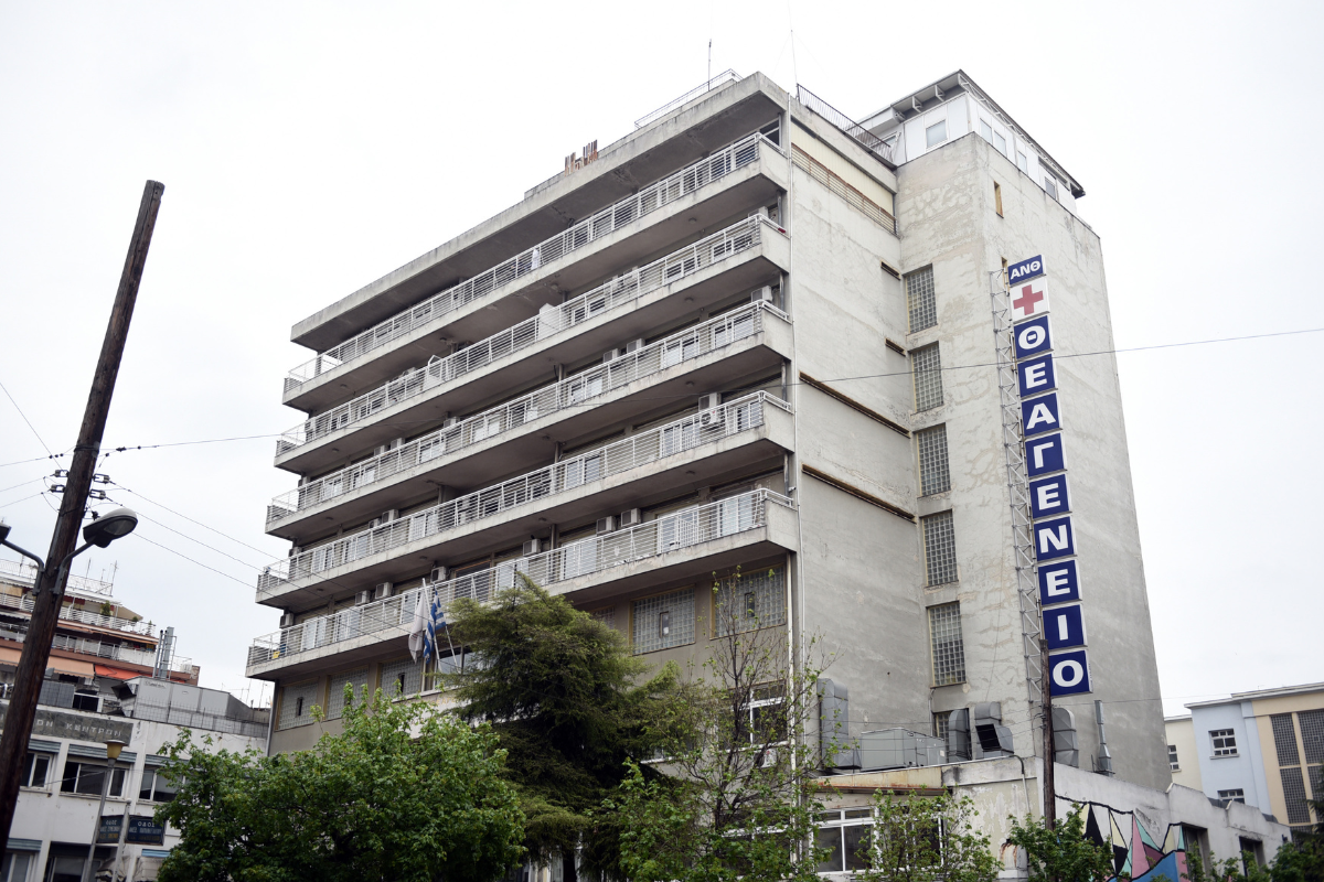 Εθελόντριες στο Θεαγένειο Θεσσαλονίκης απαλύνουν τον πόνο και δίνουν ελπίδα