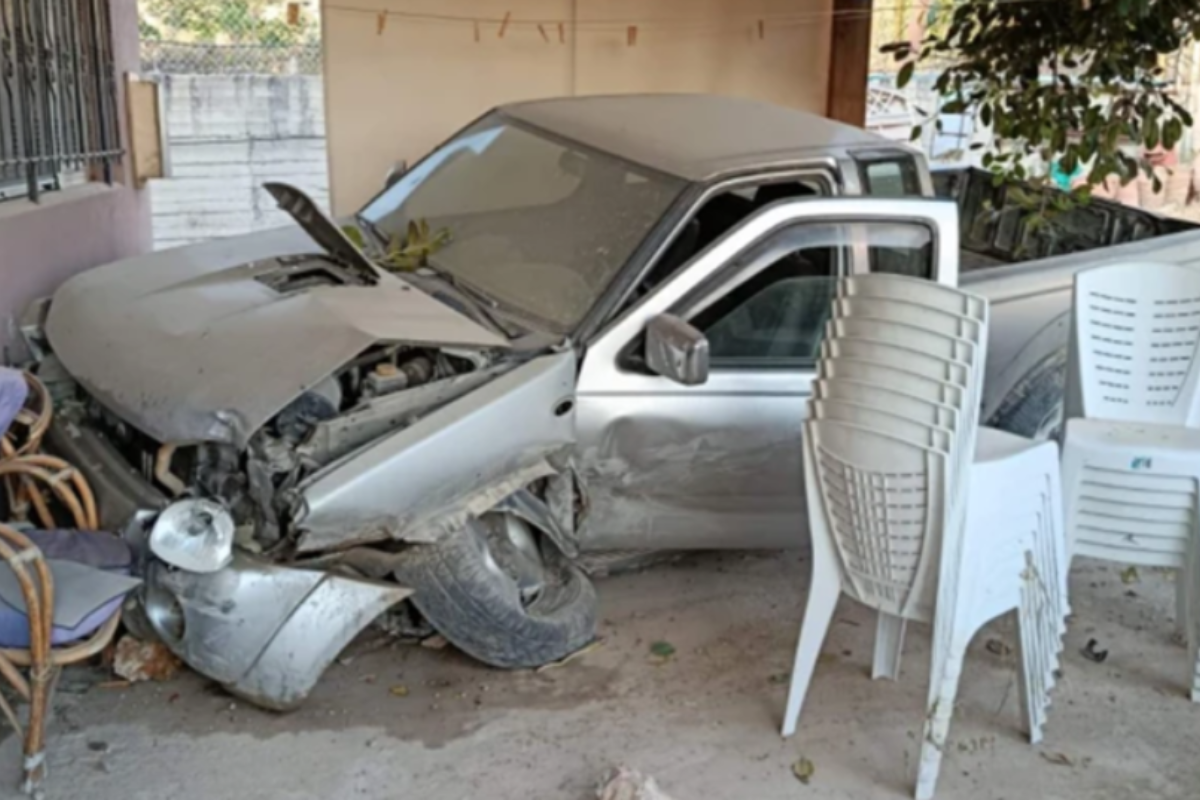 Αγροτικό, εισέβαλε σε αυλή σπιτιού στο Ηράκλειο της Κρήτης
