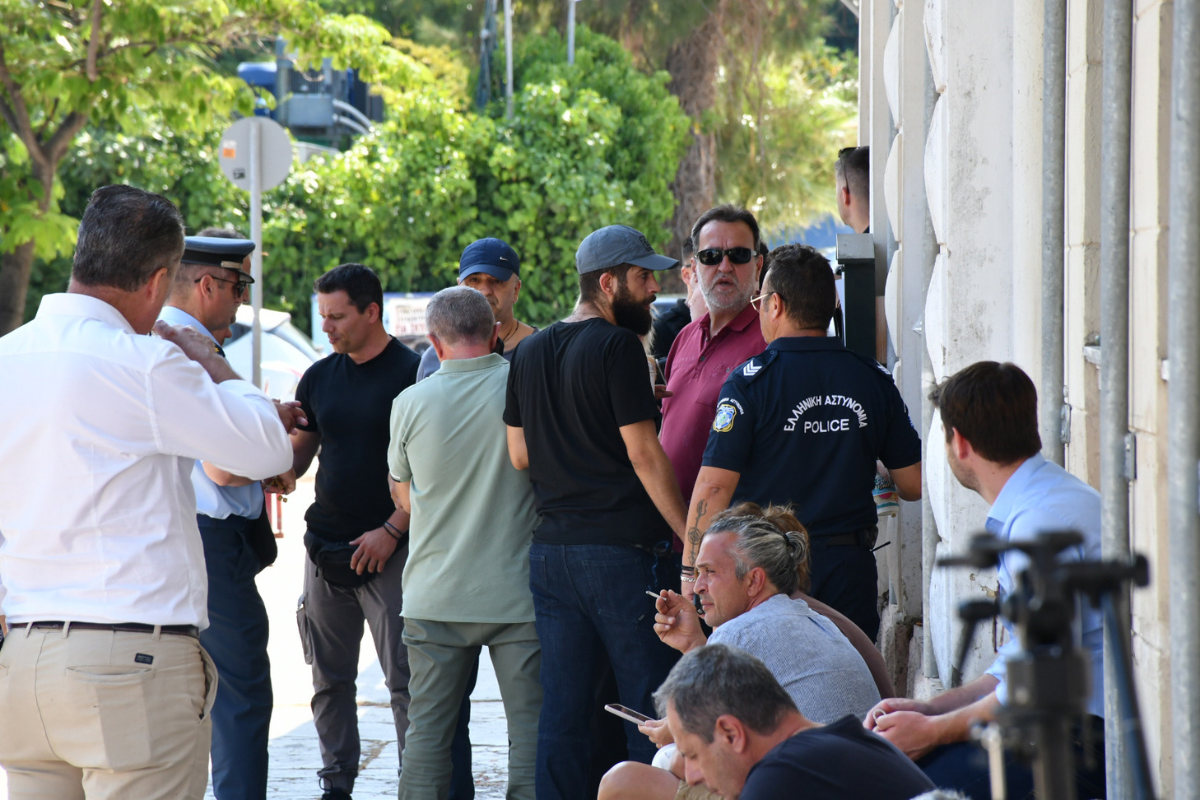 Αιματηρή επίθεση στο Άργος – Στην ανακρίτρια οι δύο αστυνομικοί