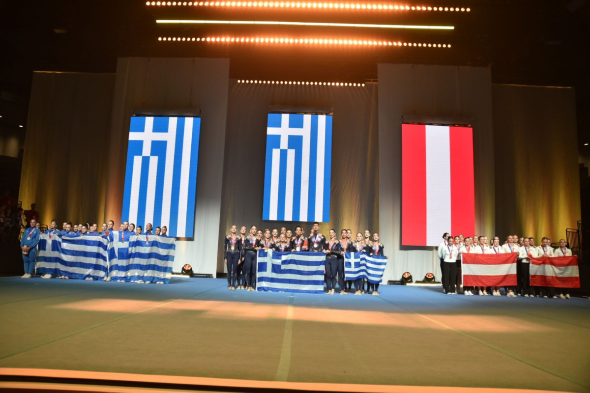 Σάρωσε η Εθνική Ελλάδος του cheerleading στην Τσεχία- Επιστρέφει με 4 χρυσά, 3 ασημένια και 5 χάλκινα μετάλλια