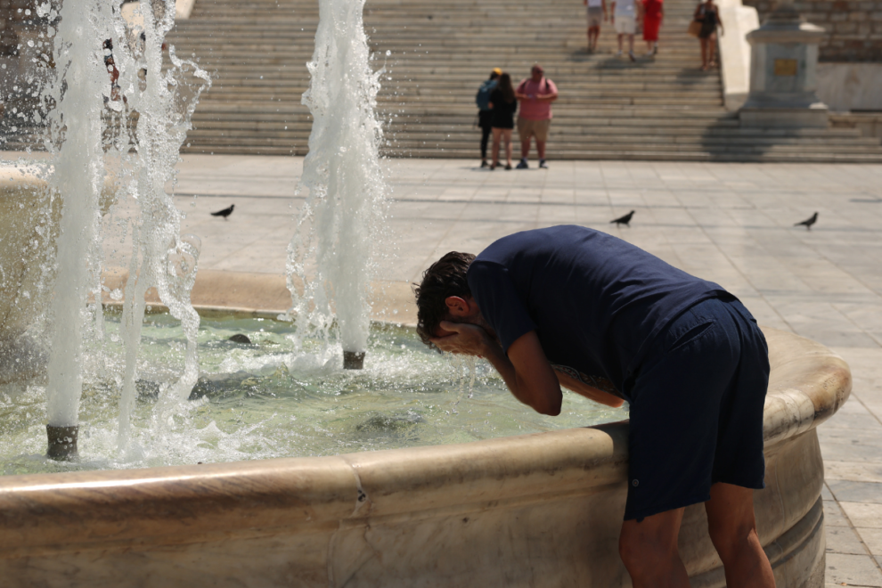 Συμβουλές εν όψει καύσωνα -Τι συστήνουν οι ειδικοί