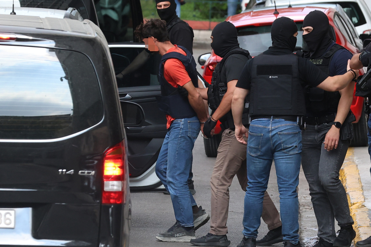 Συλλήψεις για τη Μαρφίν – Στον εισαγγελέα οι συλληφθέντες