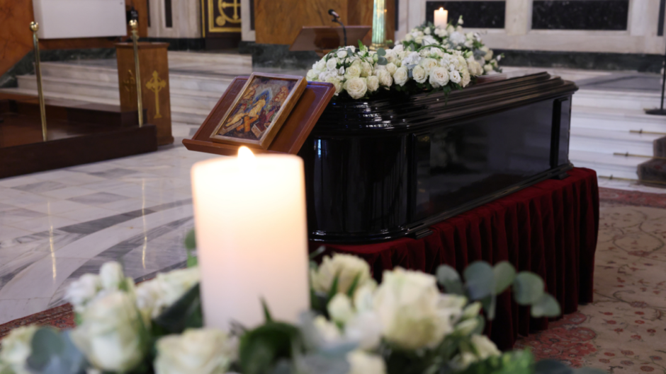 Μάρω Κοντού – Πλήθος στο τελευταίο αντίο