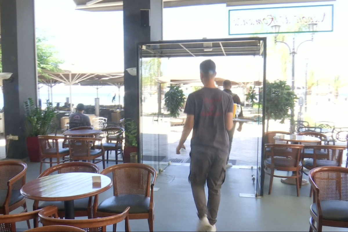 Εποχικές δουλειές στο Ναύπλιο – Νέοι για σεζόν σε τουρισμό και εστίαση