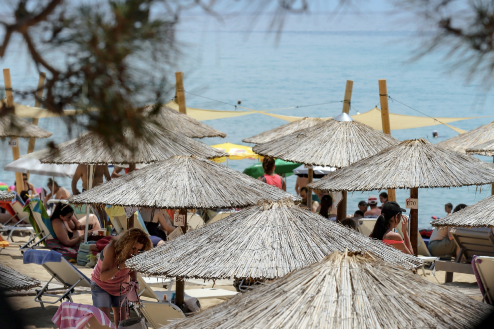 Η παραλία των θαυμάτων: Απάνεμη με 7 μποφόρ