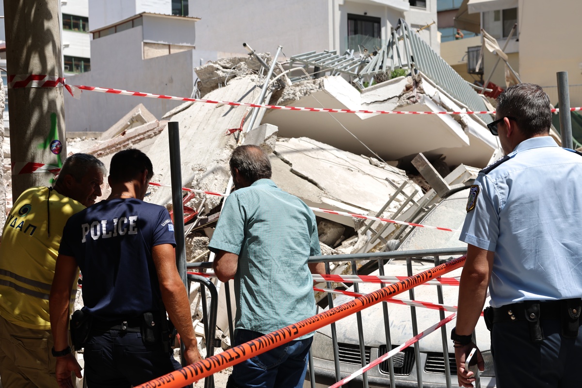 Κατάρρευση πολυκατοικίας στα Πετράλωνα: Προκαταρκτική εξέταση διέταξε ο εισαγγελέας