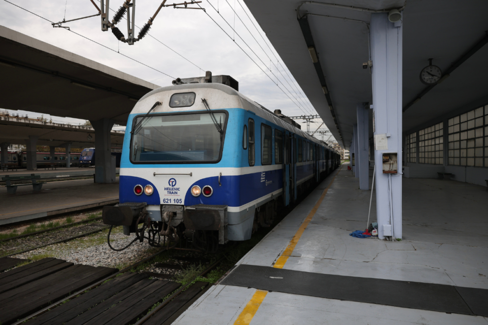 Διακοπή κυκλοφορίας προτασιακού στο τμήμα Πειραιάς – Αχαρνές λόγω φωτιάς
