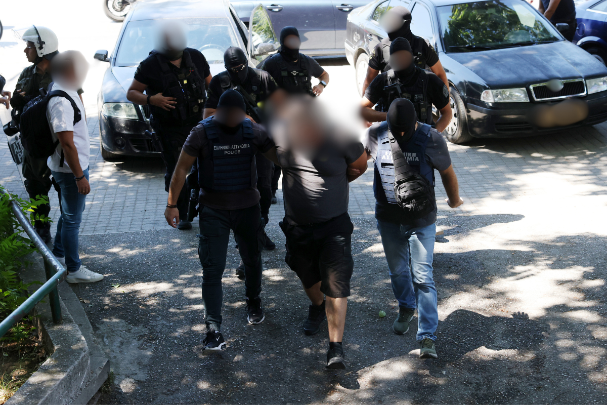 Δολοφονία Β.Νέστορα -Στον ανακριτή οι τρεις συλληφθέντες