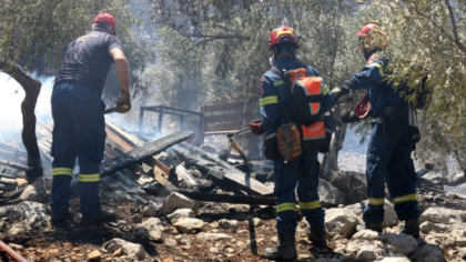 Ήρωες πυροσβέστες Έλληνες και ξένοι