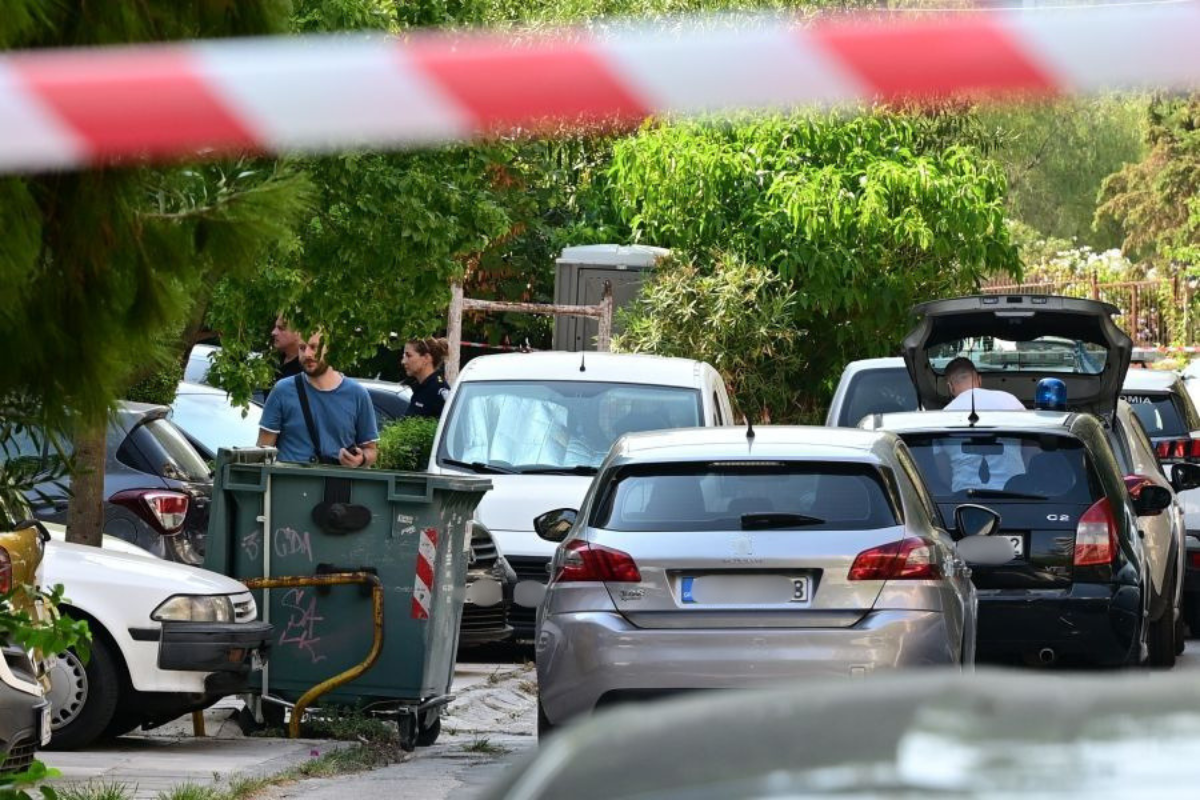 Γυναικοκτονία στη Νέα Σμύρνη: Ερωτήματα για το κίνητρο