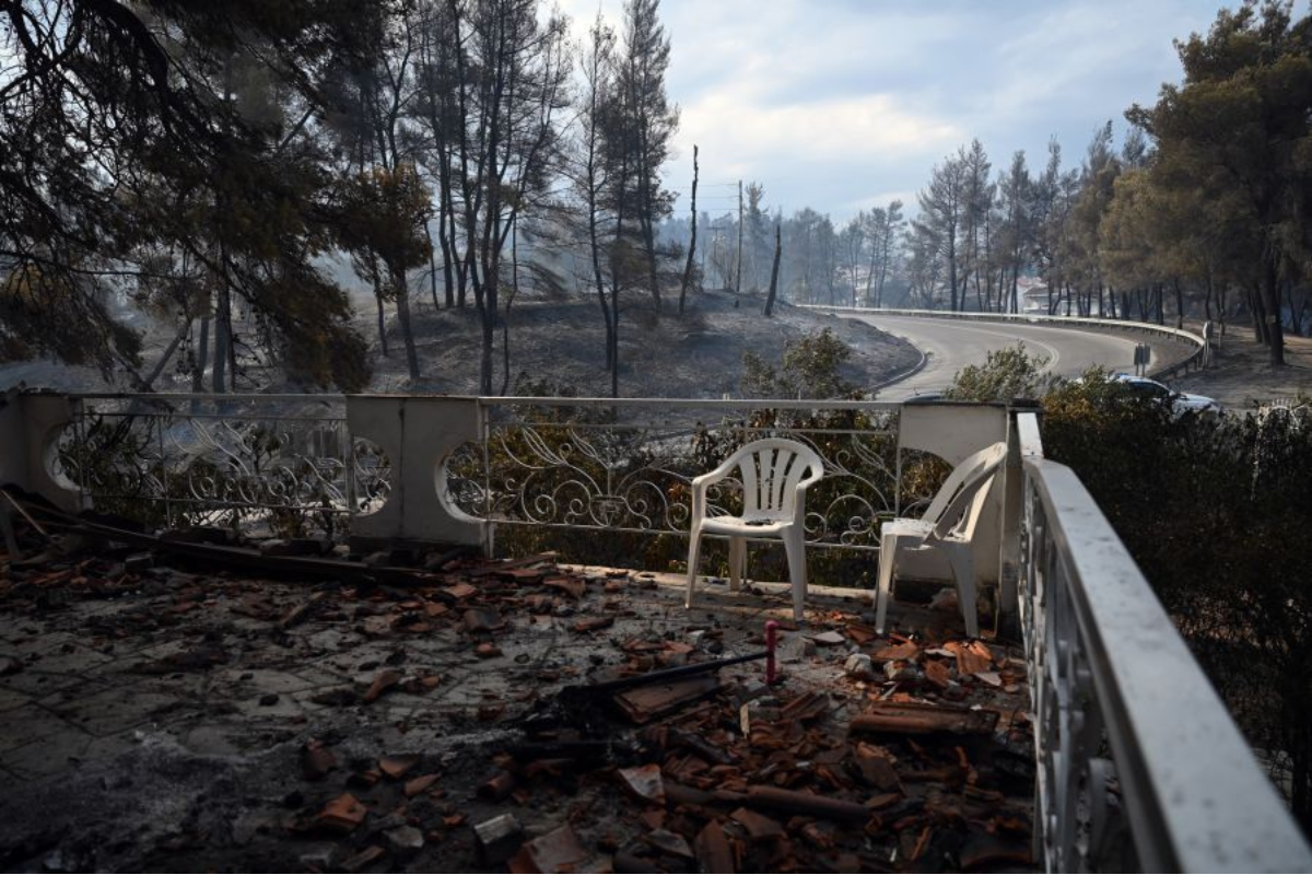 Συγκλονιστικό μήνυμα μέσα από τις φλόγες