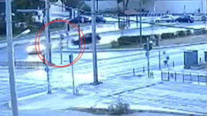 Ταξί τραυμάτισε σοβαρά μοτοσυκλετιστή στη Βούλα