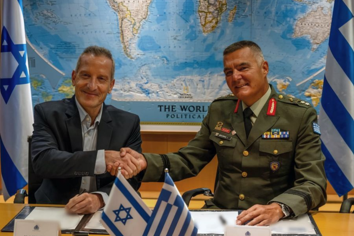 Τριπλή αμυντική ασπίδα