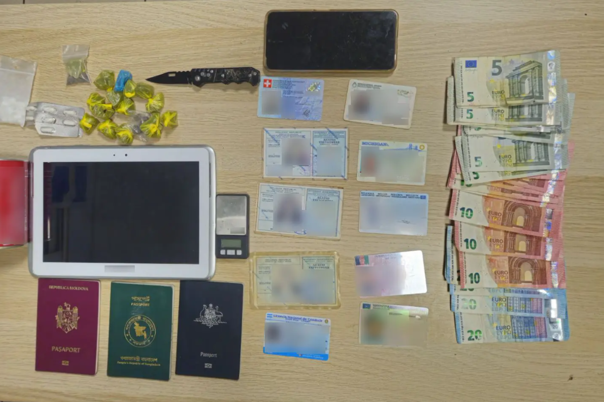 «Συλλογή» από ξένες ταυτότητες, διαβατήρια και ναρκωτικά