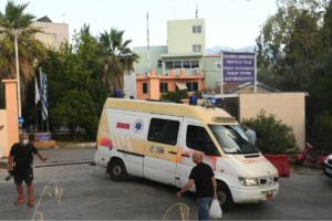 Αίγιο: Τραυματισμός 5χρονου – Καταπλακώθηκε από μηχάνημα λούτρινων