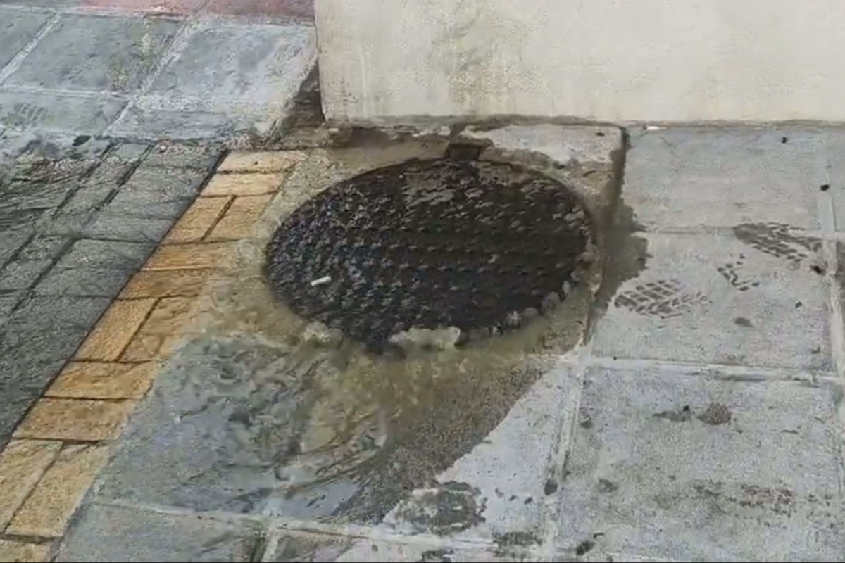 Γέμισε λύματα η Νέα Χώρα Χανίων