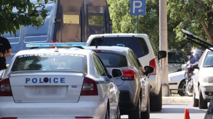 Εμπρηστική επίθεση στη Marfin- Προφυλακίστηκε η 46χρονη