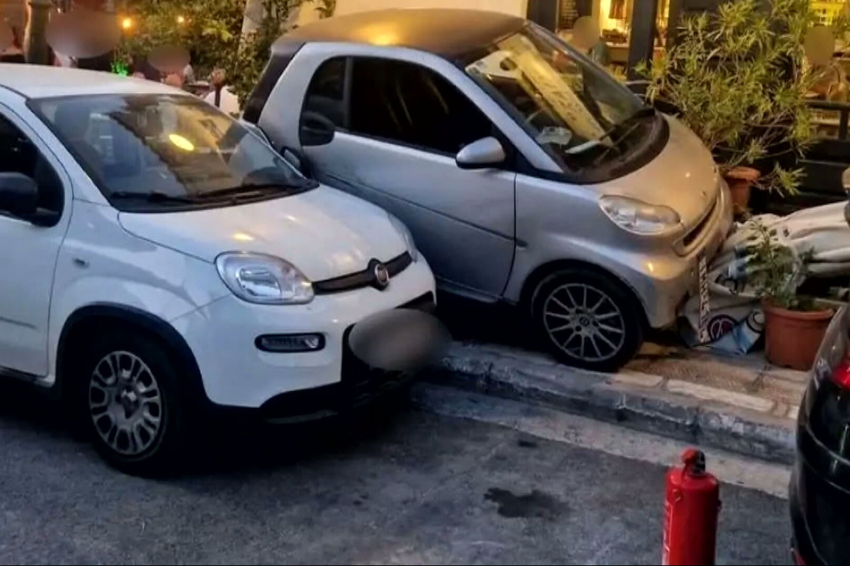 Ηλικιωμένος πάρκαρε με …«γκάζι»