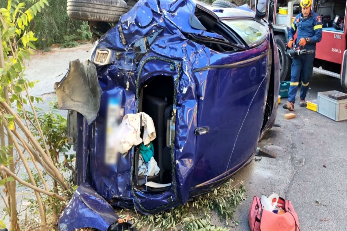 Ηράκλειο: Αυτοκίνητο έπεσε από γέφυρα