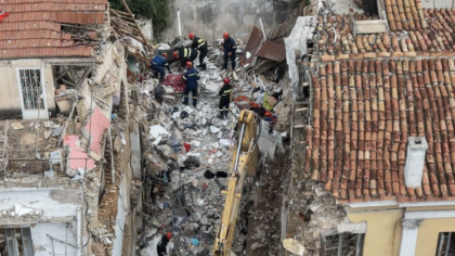 Ξεκινούν αυτοψίες σε κτίρια μετά την έκρηξη στην Πλάκα