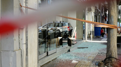 Δύο εκρήξεις τα ξημερώματα σε καφετέριες στο κέντρο της Αθήνας