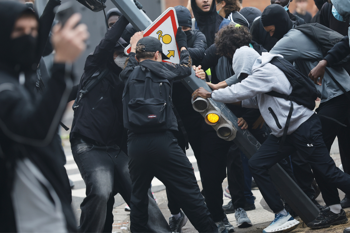 Γαλλία: Στους δρόμους για τον προϋπολογισμό