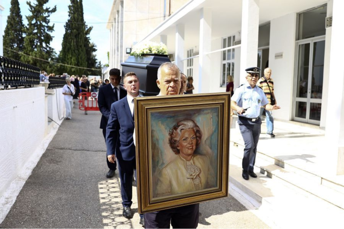 Το τελευταίο αντίο στη Μαργ. Παπανδρέου