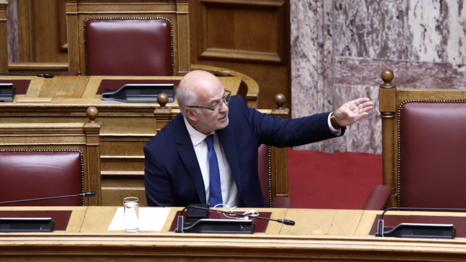 Φλωρίδης: Κακούργημα από το 1 ευρώ οι τηλεφωνικές απάτες