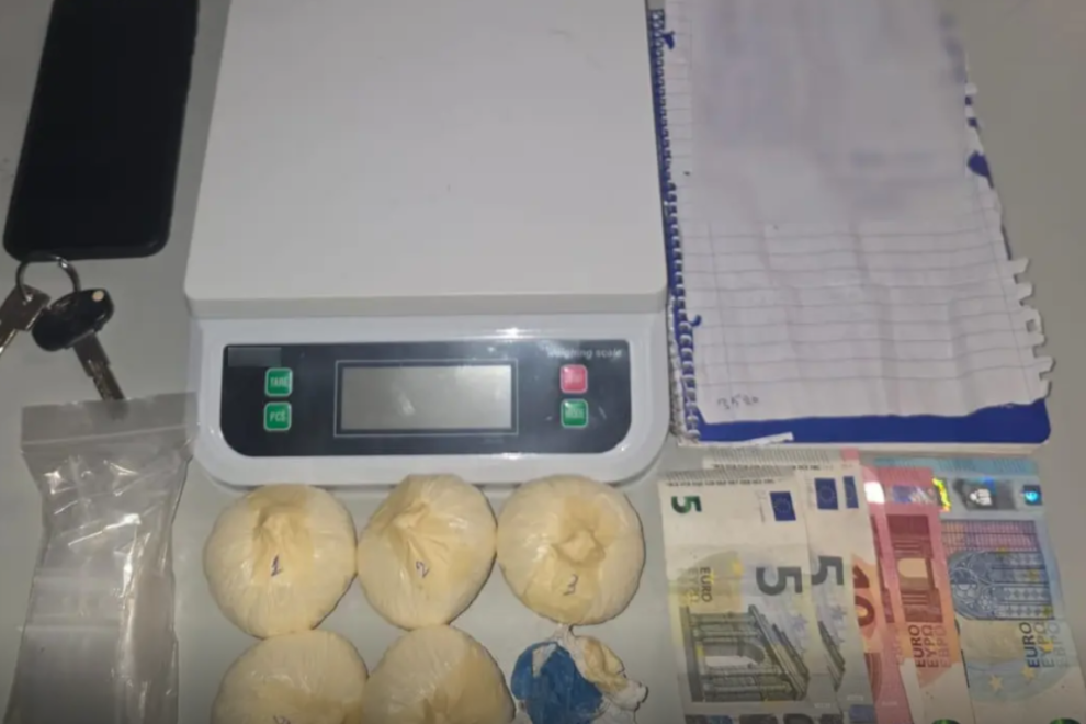 Συνελήφθη 46χρονος αλλοδαπός για διακίνηση ναρκωτικών