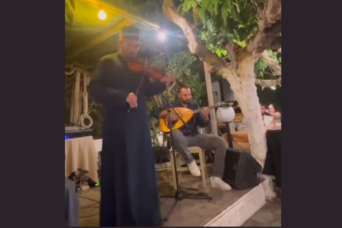 Ο Παπα- Στρατής, ο πρώτος βιολιστής του Μαζωνάκη τον αποχαιρετά με το «Μου λείπεις»