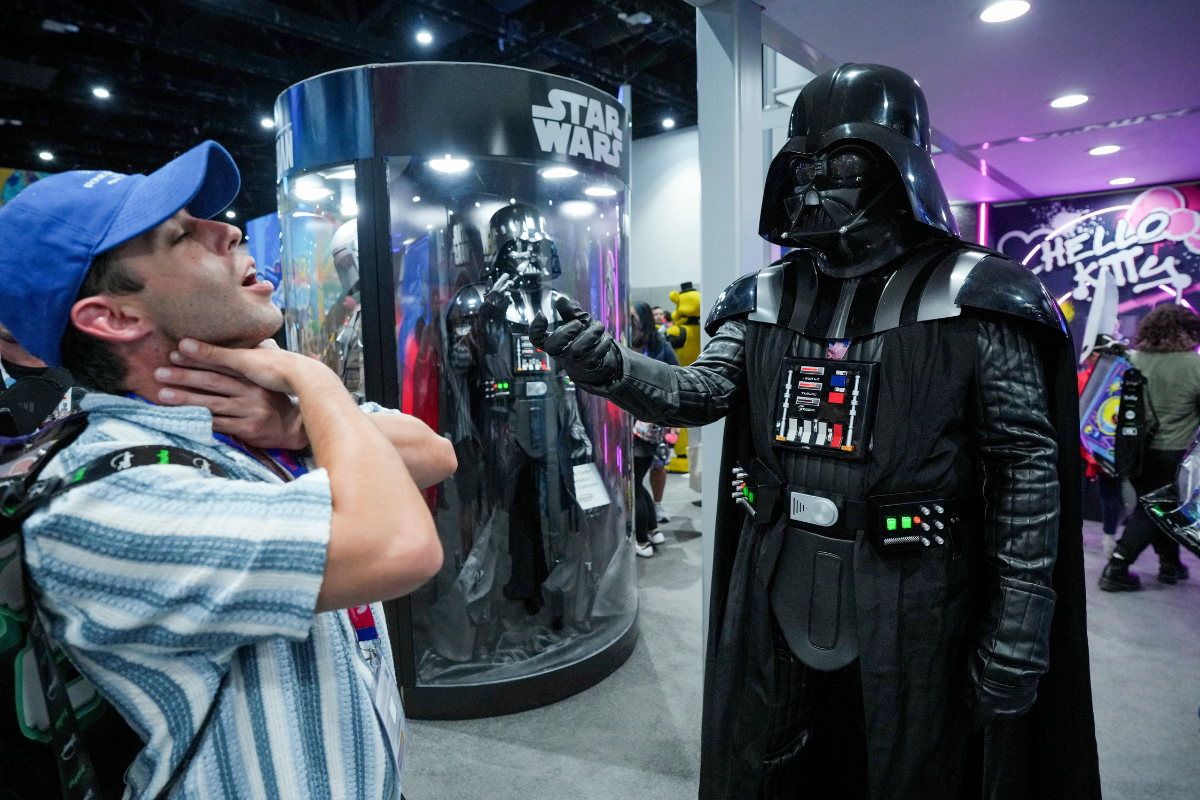 Star Wars: Φωτόσπαθα, κράνη και κοστούμια εκατομμυρίων σε δημοπρασία