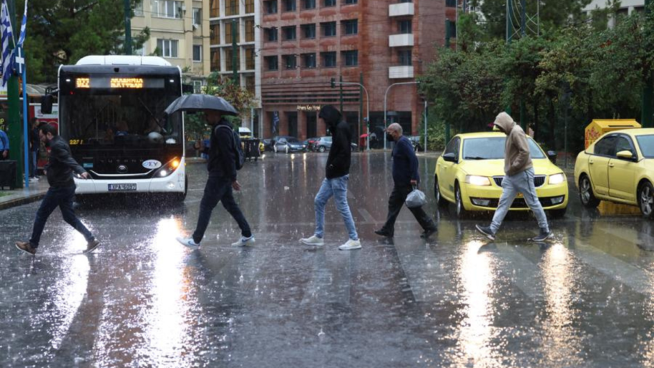 Αναβαθμίστηκε το έκτακτο της ΕΜΥ: Ισχυρές καταιγίδες και την 28η Οκτωβρίου