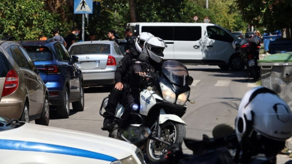 Νίκαια: Συνελήφθη 17χρονος- Χτύπησε έγκυο