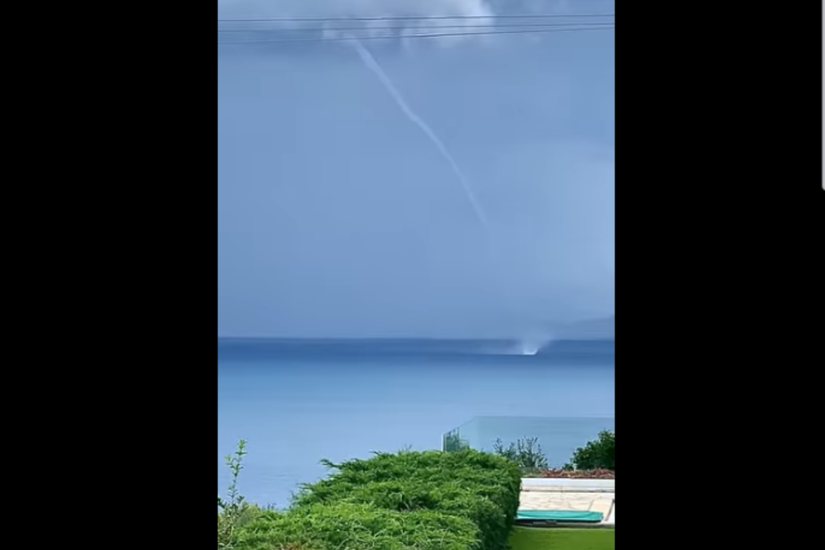 Θεσπρωτία: Εντυπωσιακός υδροστρόβιλος