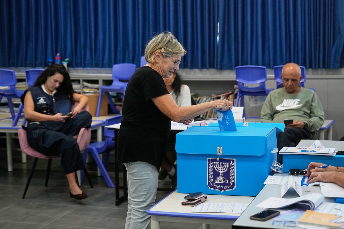 Ισραήλ: Άνοιξαν οι κάλπες για τις βουλευτικές εκλογές