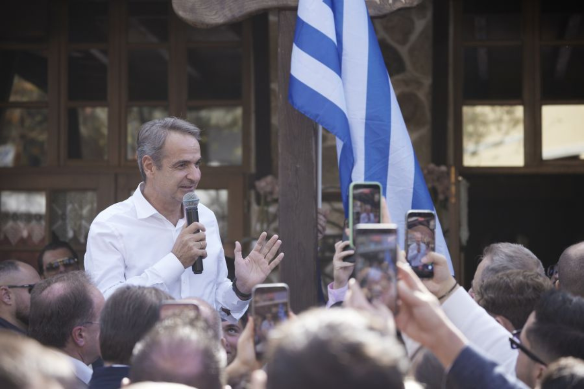 Στο κατώφλι πολιτικού χειμώνα η κόντρα