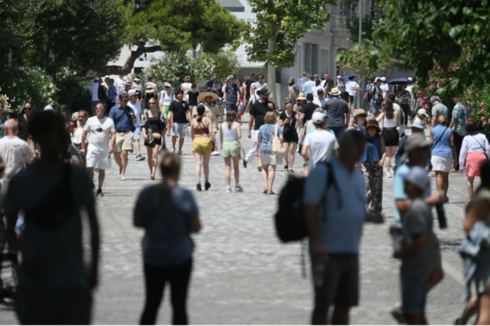 Τουρισμός: 28,5 εκατομμύρια επισκέπτες γέμισαν την Ελλάδα